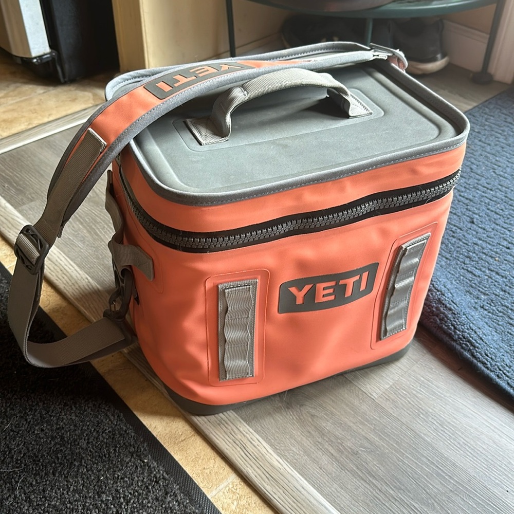 Coral yeti cooler (hopper flip 12)